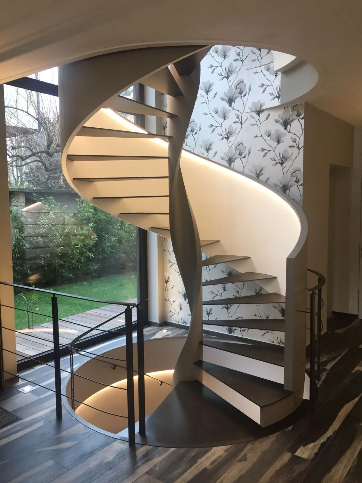 Wooden spiral staircase modello - Eli Le 22